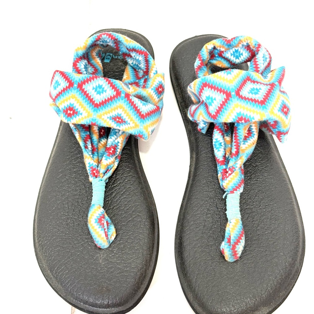 Sanuk Aztec-Pattern Fabric Thong Sandals in Turquoise, Red‎ & Yellow